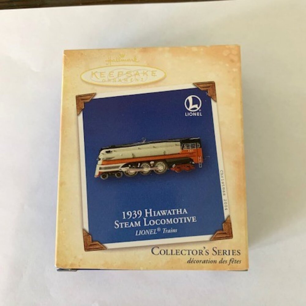 Hallmark Lionel 1939 Hiawatha Steam Locomotive Keepsake Ornament